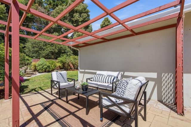 325 Palomar Court, San Bruno, CA 94066