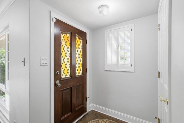 325 Palomar Court, San Bruno, CA 94066