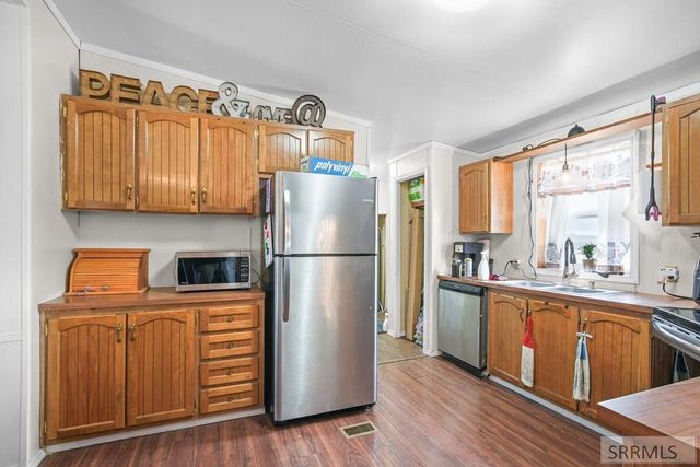 3774 Highway 33, Sugar City, ID 83448