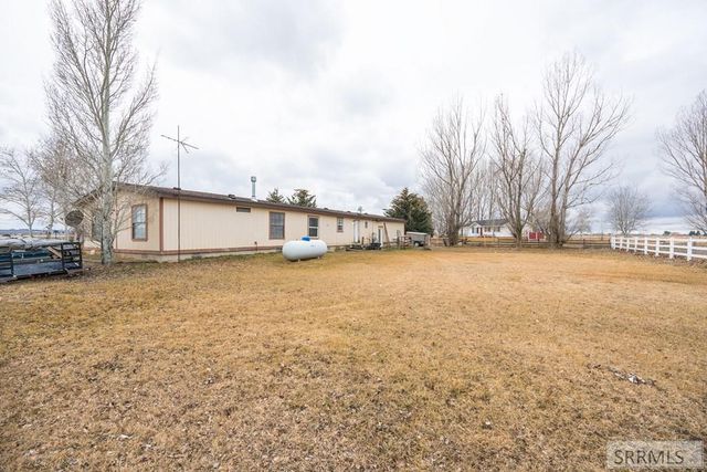 3774 Highway 33, Sugar City, ID 83448