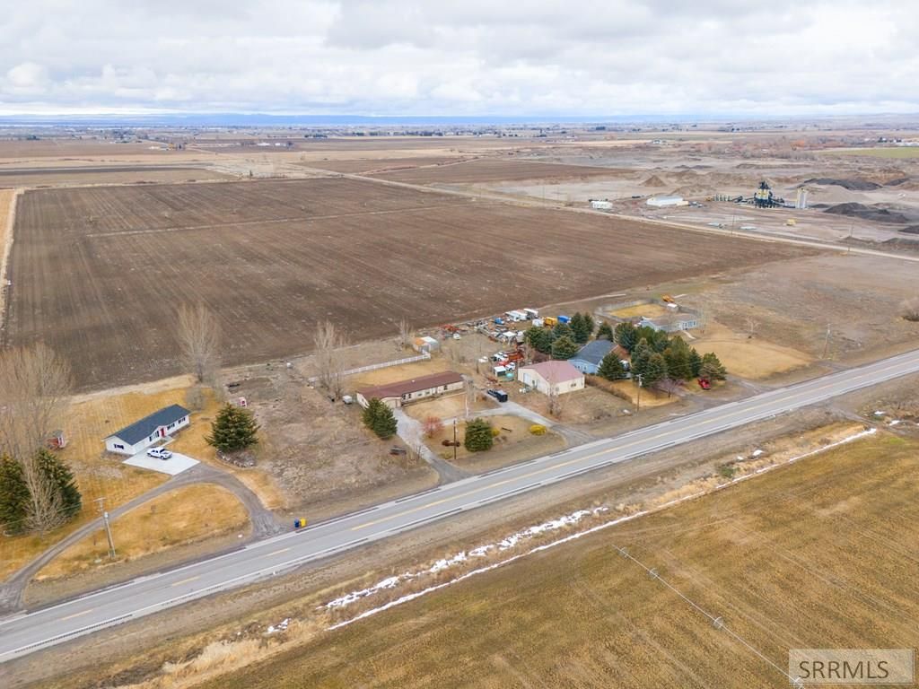 Image 15 of property listing at 3774 Highway 33, Sugar City, ID 83448