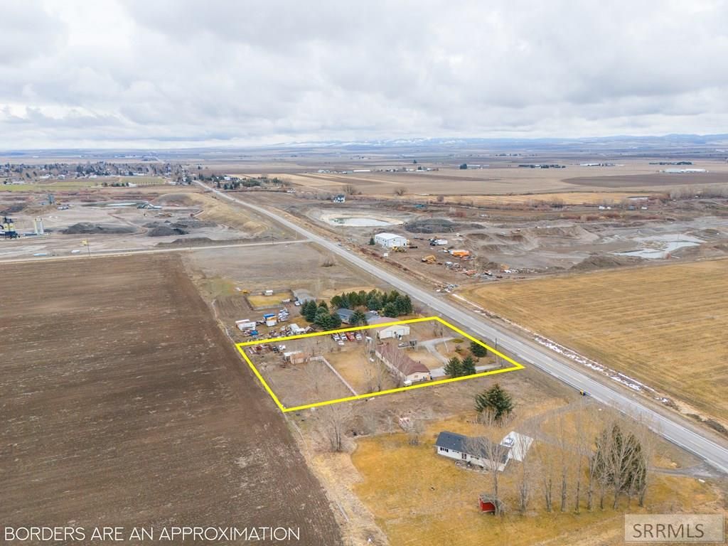 Image 17 of property listing at 3774 Highway 33, Sugar City, ID 83448