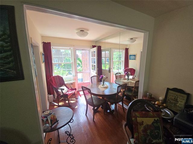 152 Boyden Avenue A, Maplewood, NJ 07040