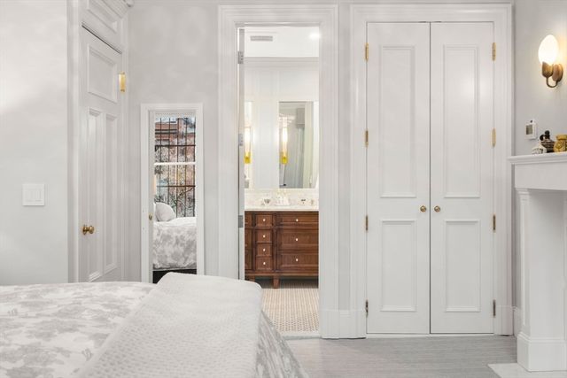 205 Commonwealth Avenue 6, Boston, MA 02116