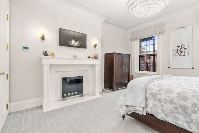 205 Commonwealth Avenue 6, Boston, MA 02116