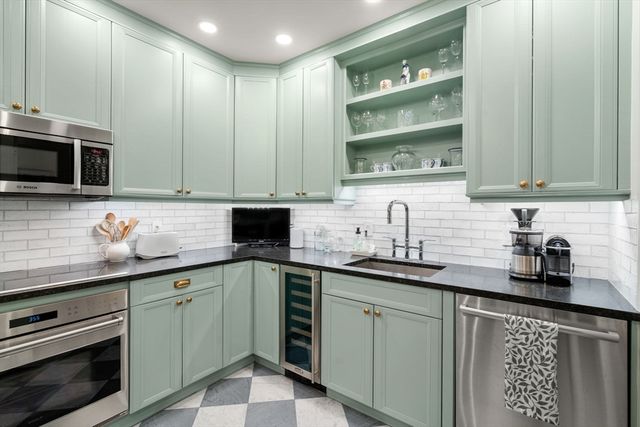 205 Commonwealth Avenue 6, Boston, MA 02116