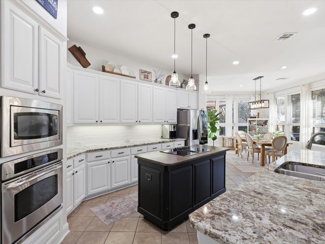 2632 Lakebend Drive, Grand Prairie, TX 75054