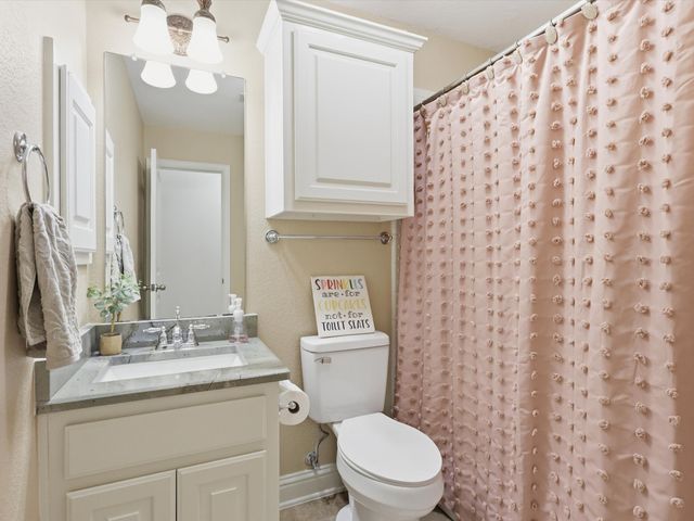 2632 Lakebend Drive, Grand Prairie, TX 75054