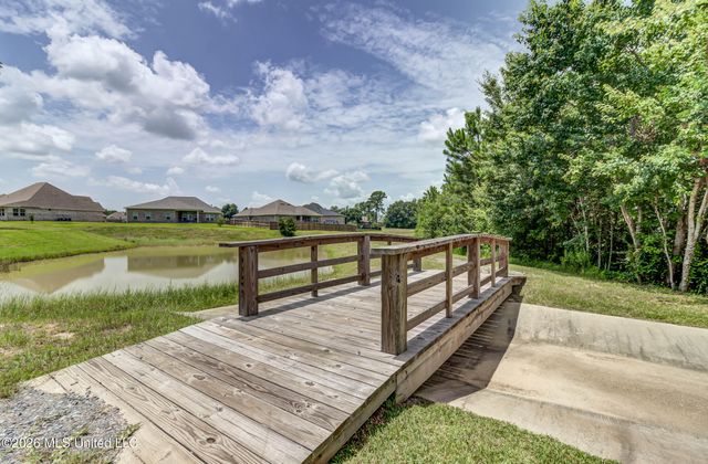 16869 W Landon Green Drive, Gulfport, MS 39503