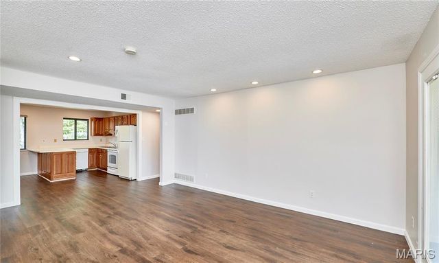 80 Lemans Court 80, Lake St Louis, MO 63367