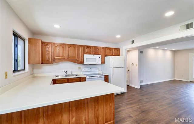 80 Lemans Court 80, Lake St Louis, MO 63367