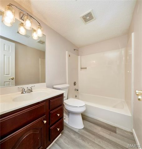 80 Lemans Court 80, Lake St Louis, MO 63367