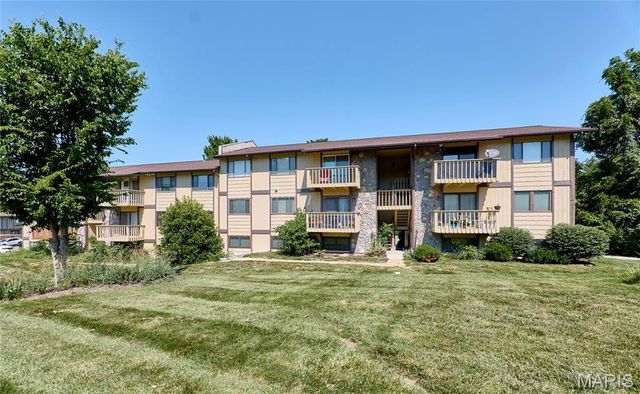 80 Lemans Court 80, Lake St Louis, MO 63367