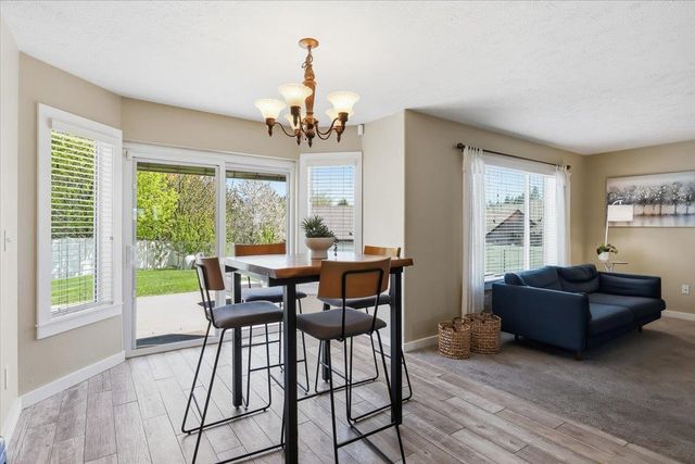 2221 S Steen Rd, Spokane Valley, WA 99037