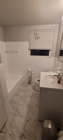 4115 E Outer Drive, Detroit, MI 48234