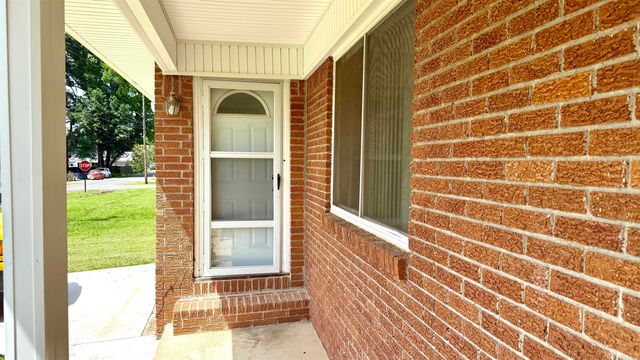 2111 Jones Street, Malvern, AR 72104