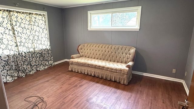 2111 Jones Street, Malvern, AR 72104