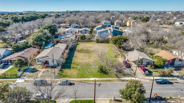 6908 Blessing Ave, Austin, TX 78752