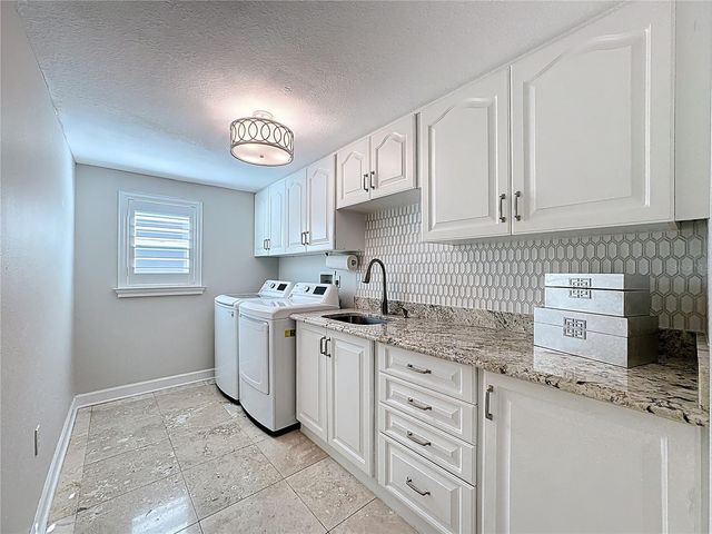 1330 PUERTO DRIVE, Apollo Beach, FL 33572