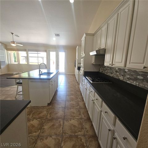 4937 Wayfaring Tree Avenue, Las Vegas, NV 89131