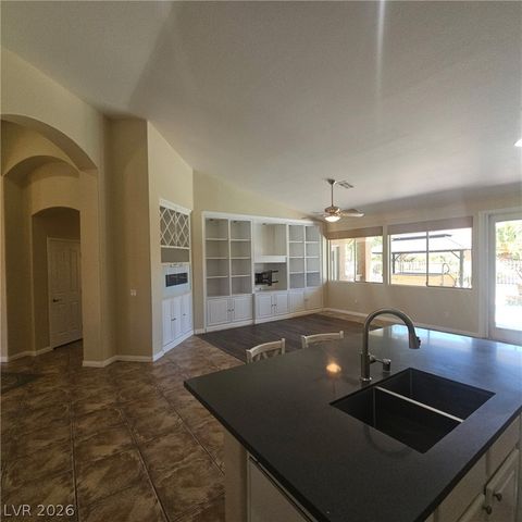4937 Wayfaring Tree Avenue, Las Vegas, NV 89131