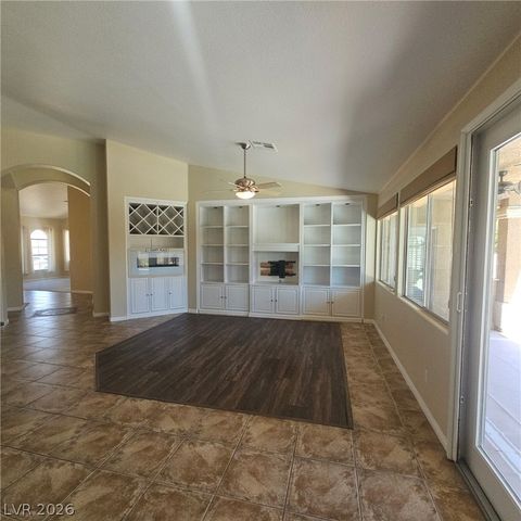 4937 Wayfaring Tree Avenue, Las Vegas, NV 89131