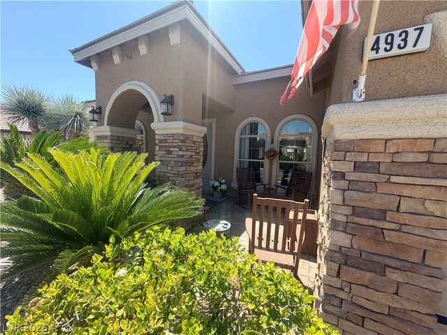 4937 Wayfaring Tree Avenue, Las Vegas, NV 89131