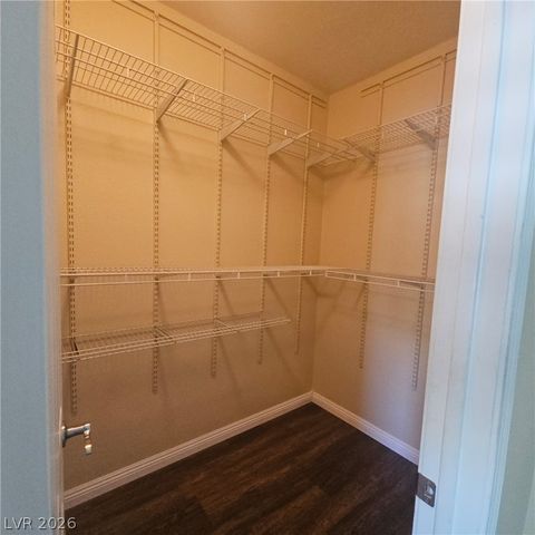 4937 Wayfaring Tree Avenue, Las Vegas, NV 89131