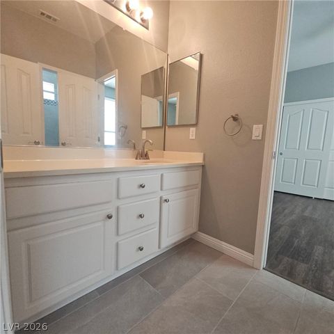 4937 Wayfaring Tree Avenue, Las Vegas, NV 89131