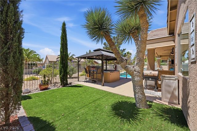 4937 Wayfaring Tree Avenue, Las Vegas, NV 89131