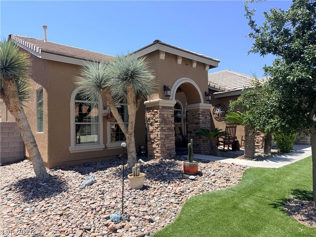 4937 Wayfaring Tree Avenue, Las Vegas, NV 89131