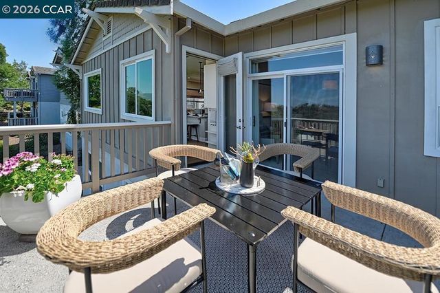 592 High Eagle Ct, Walnut Creek, CA 94595