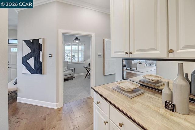 592 High Eagle Ct, Walnut Creek, CA 94595