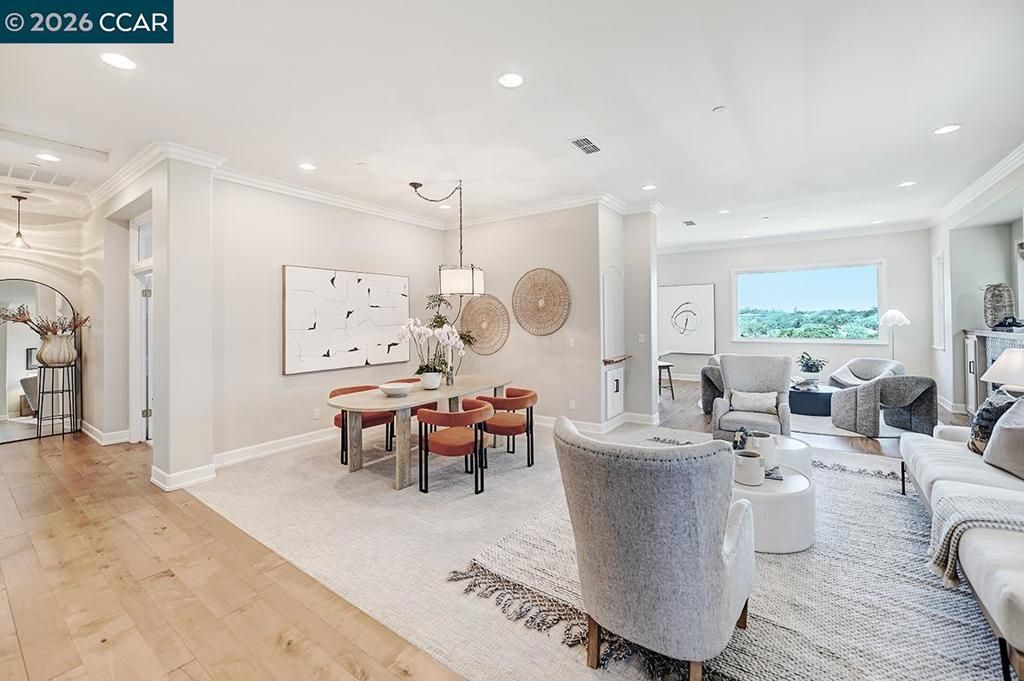 592 High Eagle Ct, Walnut Creek, CA 94595