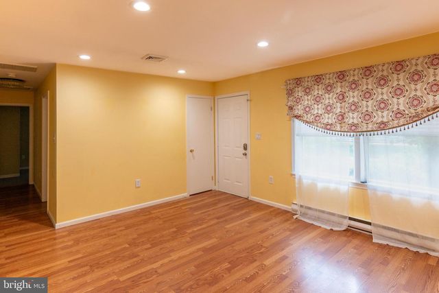 140 BAYBERRY ST, Browns Mills, NJ 08015