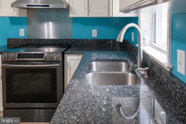 140 BAYBERRY ST, Browns Mills, NJ 08015