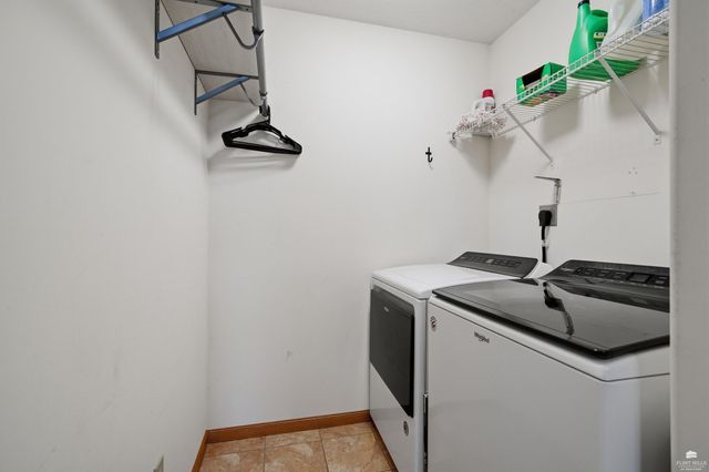 812 Butterfield Road, Manhattan, KS 66502