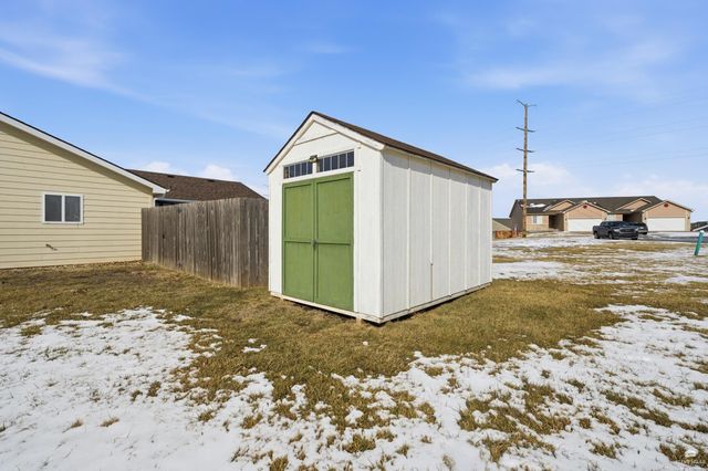 812 Butterfield Road, Manhattan, KS 66502