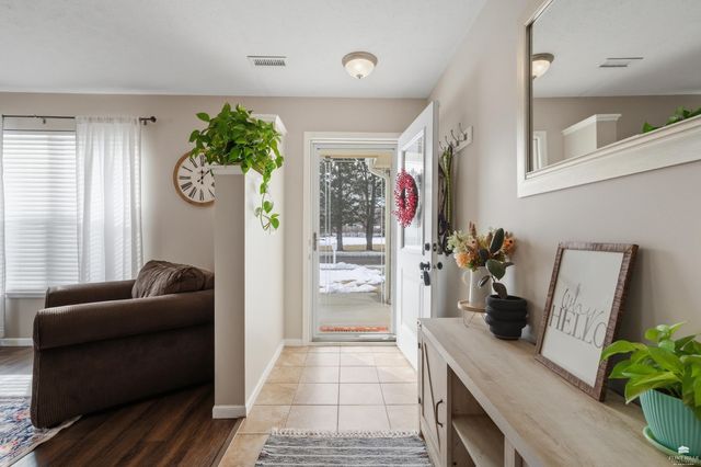 812 Butterfield Road, Manhattan, KS 66502