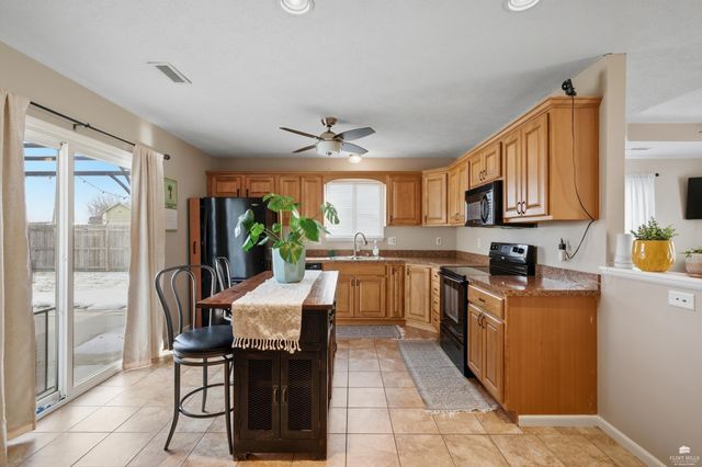 812 Butterfield Road, Manhattan, KS 66502