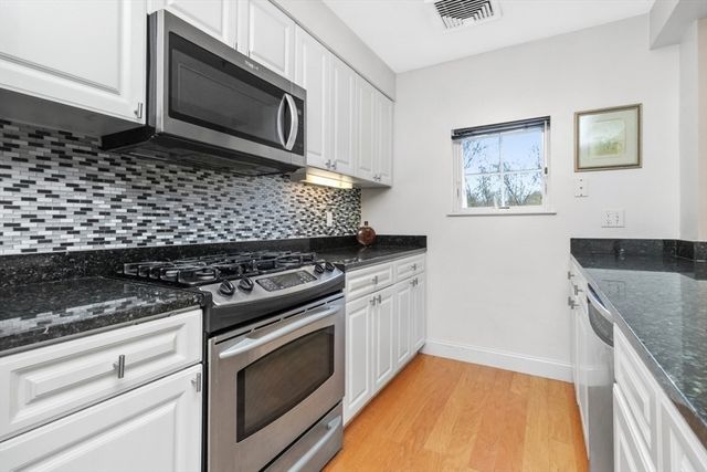 501 Commerce Dr 2204, Braintree, MA 02184