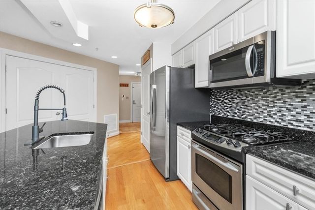 501 Commerce Dr 2204, Braintree, MA 02184