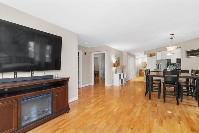 501 Commerce Dr 2204, Braintree, MA 02184