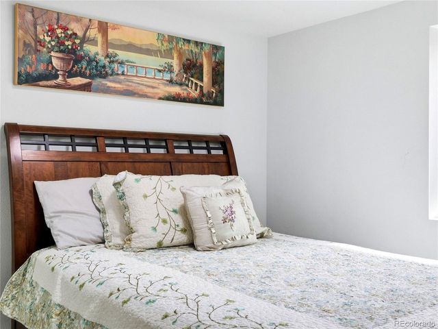 4716 Berkshire Ct, Boulder, CO 80301