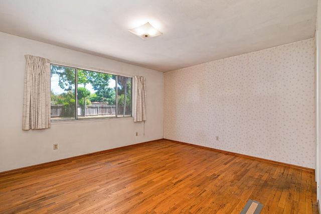 4764 Hixon Cir, Carmichael, CA 95608