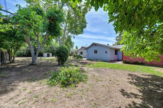 4764 Hixon Cir, Carmichael, CA 95608