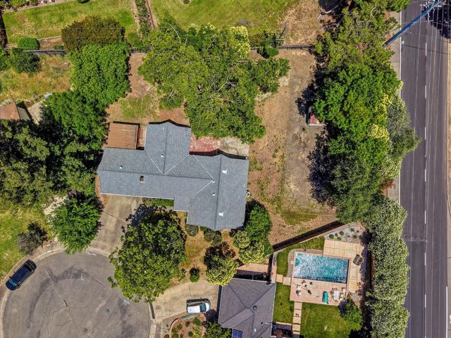4764 Hixon Cir, Carmichael, CA 95608