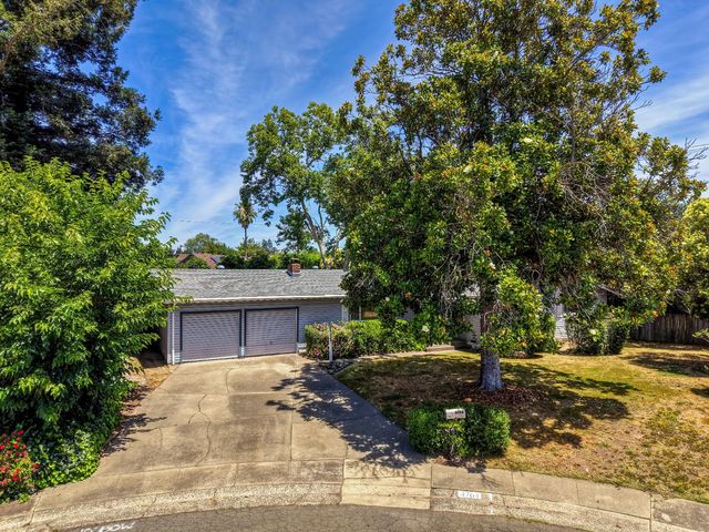 4764 Hixon Cir, Carmichael, CA 95608