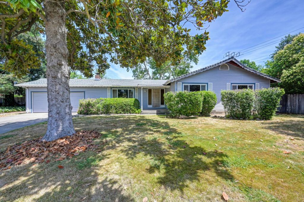 4764 Hixon Cir, Carmichael, CA 95608
