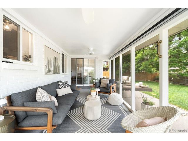 215 Oakland St, Aurora, CO 80010